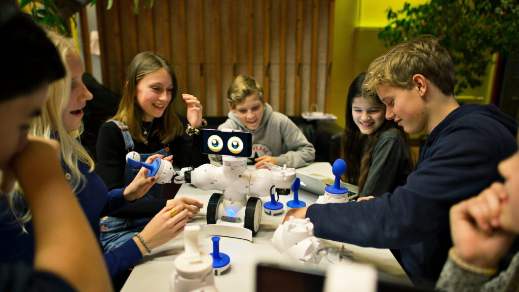Robotics Learning